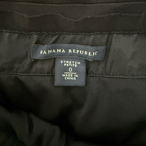 Banana Republic Black Ruffled Pencil Skirt - Picture 2 of 7